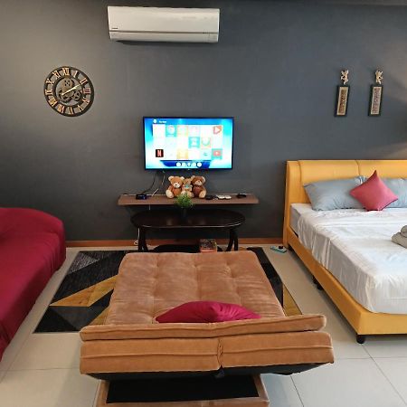 Cozy Seaview 5 Studio Apartment Tanjung Tokong Екстер'єр фото