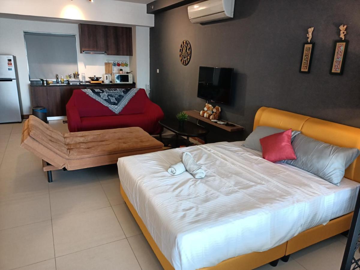 Cozy Seaview 5 Studio Apartment Tanjung Tokong Екстер'єр фото
